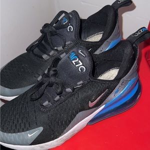 Nike great condition sneakers